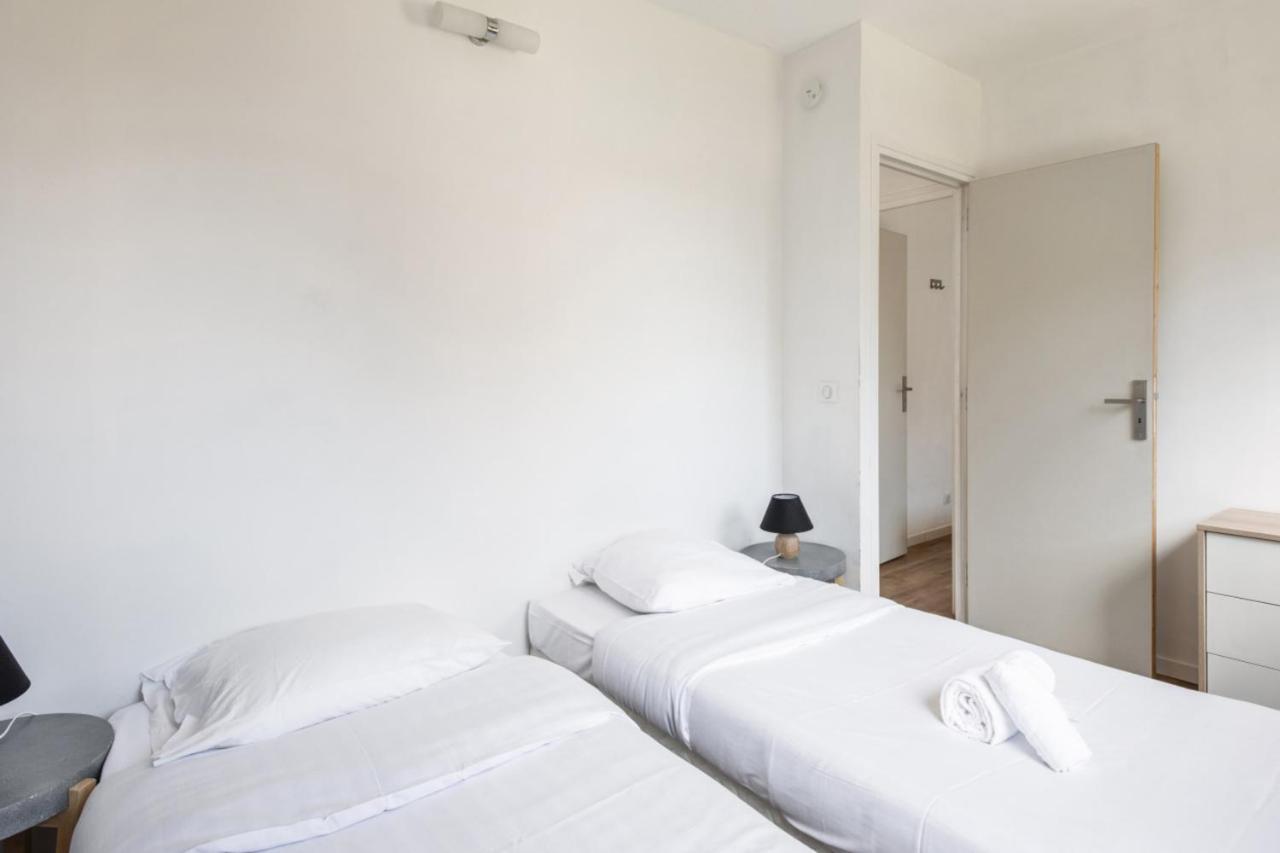 Appartement De La Motte - Welkeys Париж Екстериор снимка